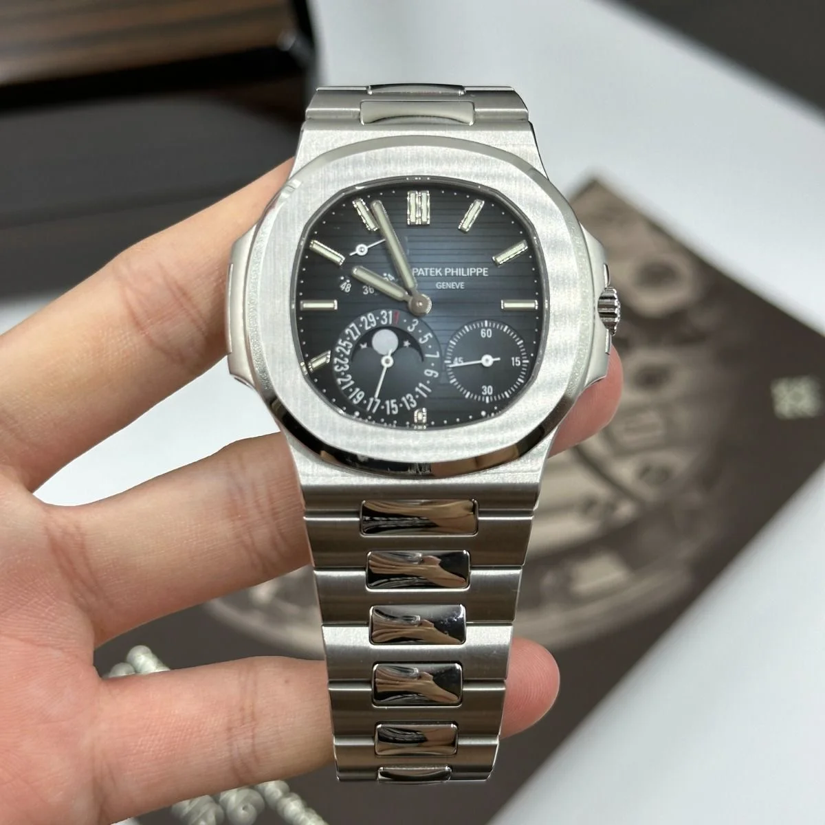 باتيك فيليب نوتيلوس  5712A-001