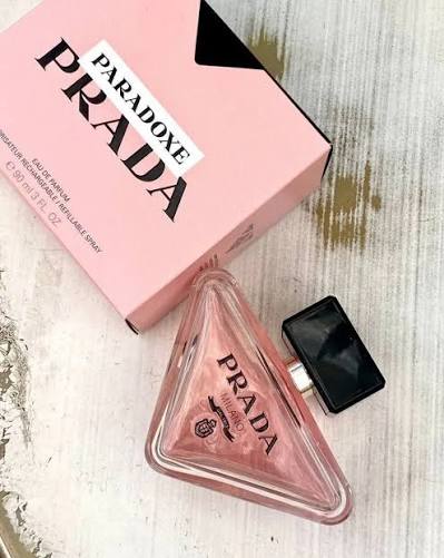 Prada Paradoxe