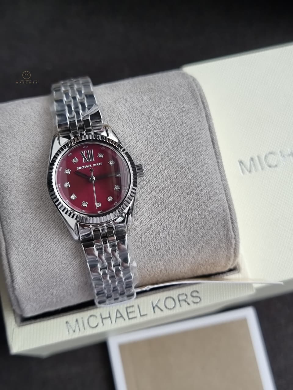 مايكل كورس ليكسنجتون MK4968.